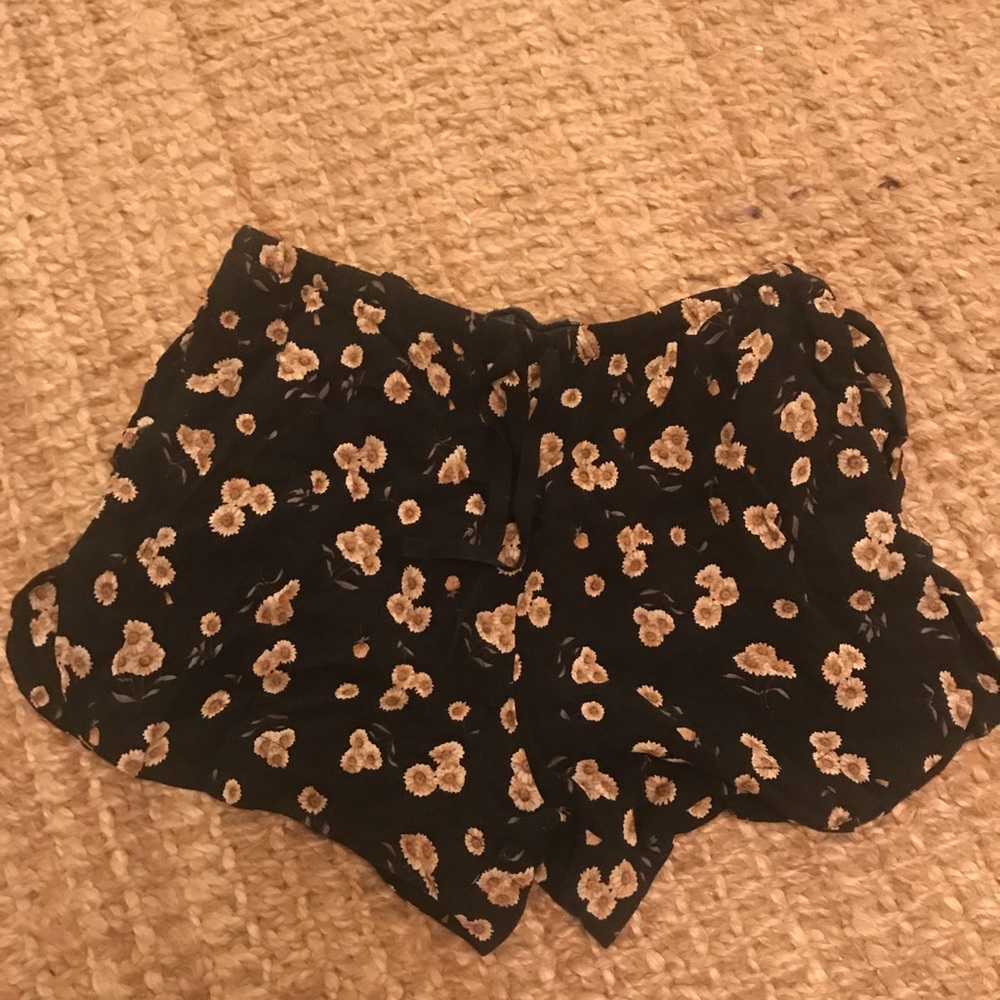 Brandy Melville sunflower shorts One Size